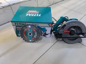 Total 1200w 7" Heavy Duty 185mm Circular Saw