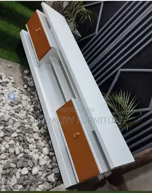 Classic New Quality Tv Stand