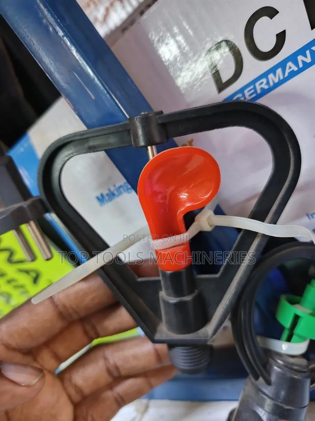 Butterfly Sprinkler Male - main view