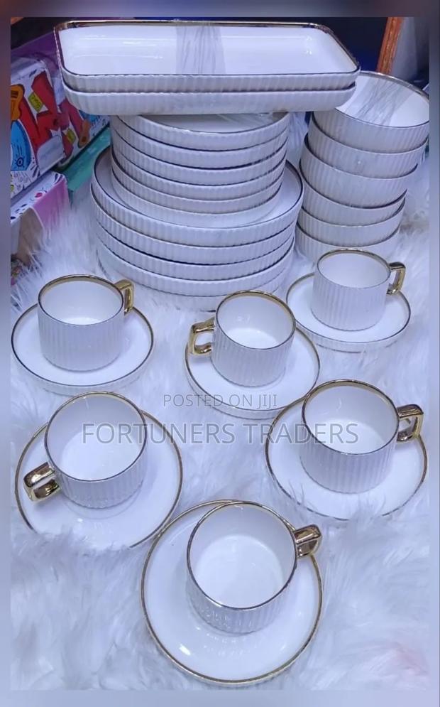 European Porcelain Dinner Set 32pcs