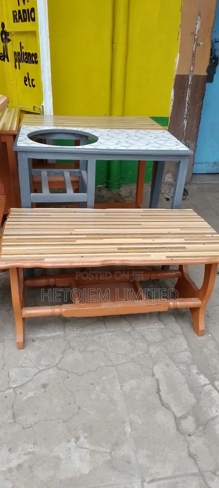 Elegant Wooden Table Sale on Offer 2499