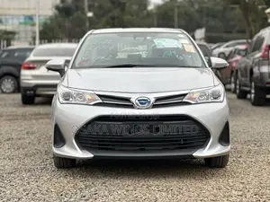 Toyota Corolla Fielder 1.5 Hybrid FWD 2018