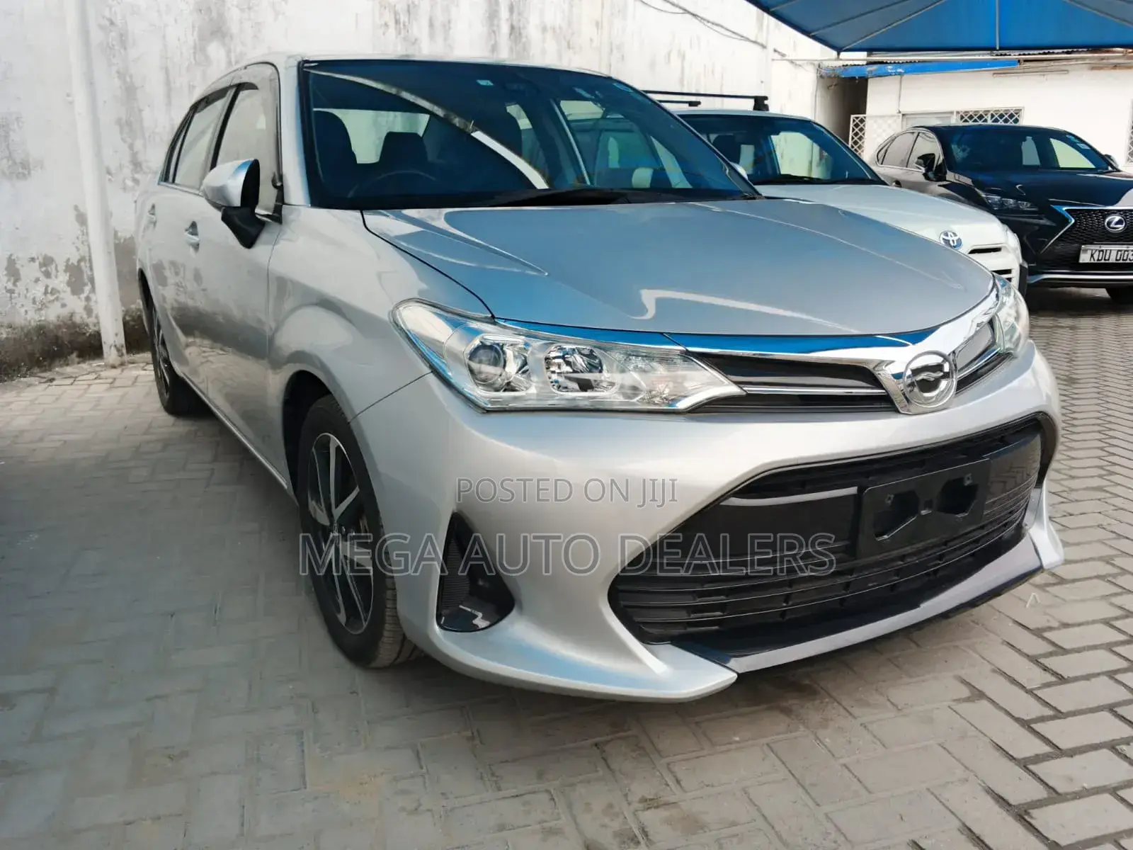 Toyota Corolla 2018 White