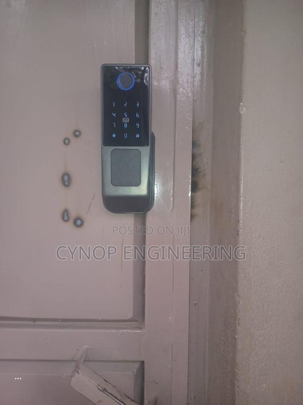 Gate Lock Fingerprint and Rfid Security - main view