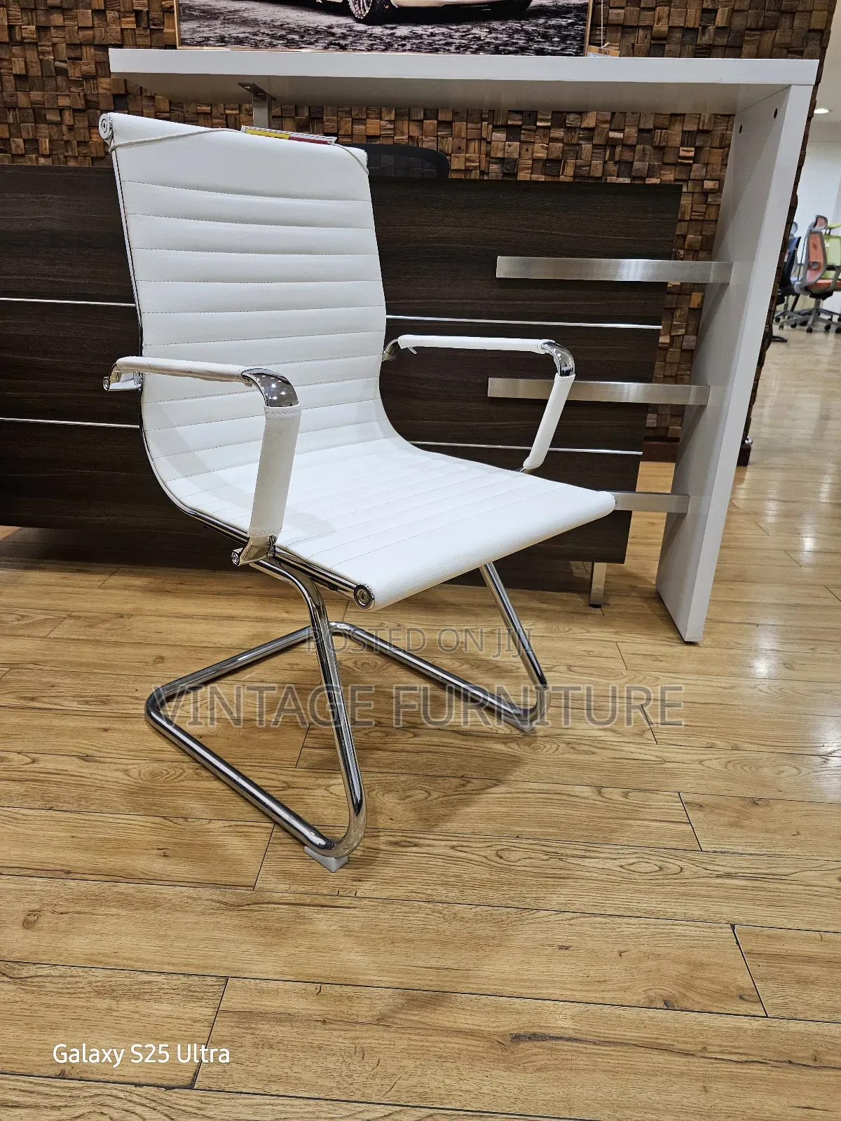 Executive Visitors Chair R009>>A