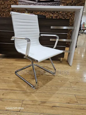 Executive Visitors Chair R009>>A