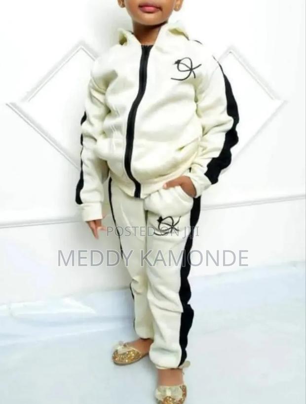 Unisex (Boys/Girls)Kids Classy Tracksuit