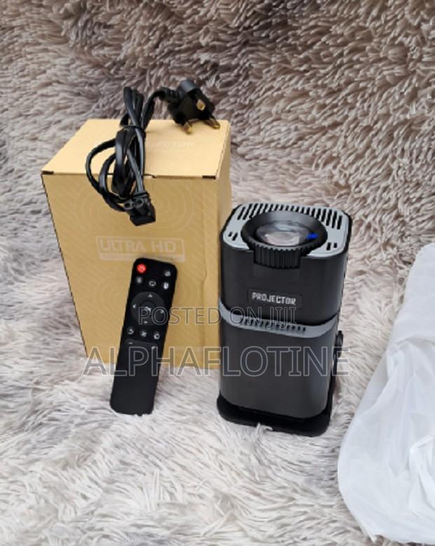 Android 13 Mini Projector 2gb/16gb - thumbnail 2