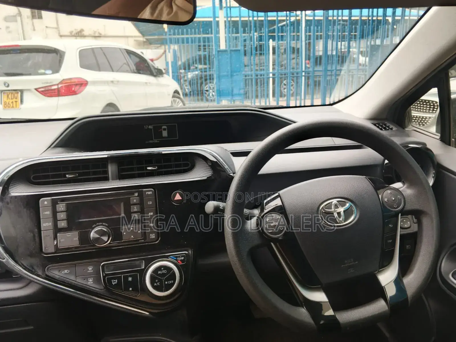 Toyota Aqua 2018 Gray