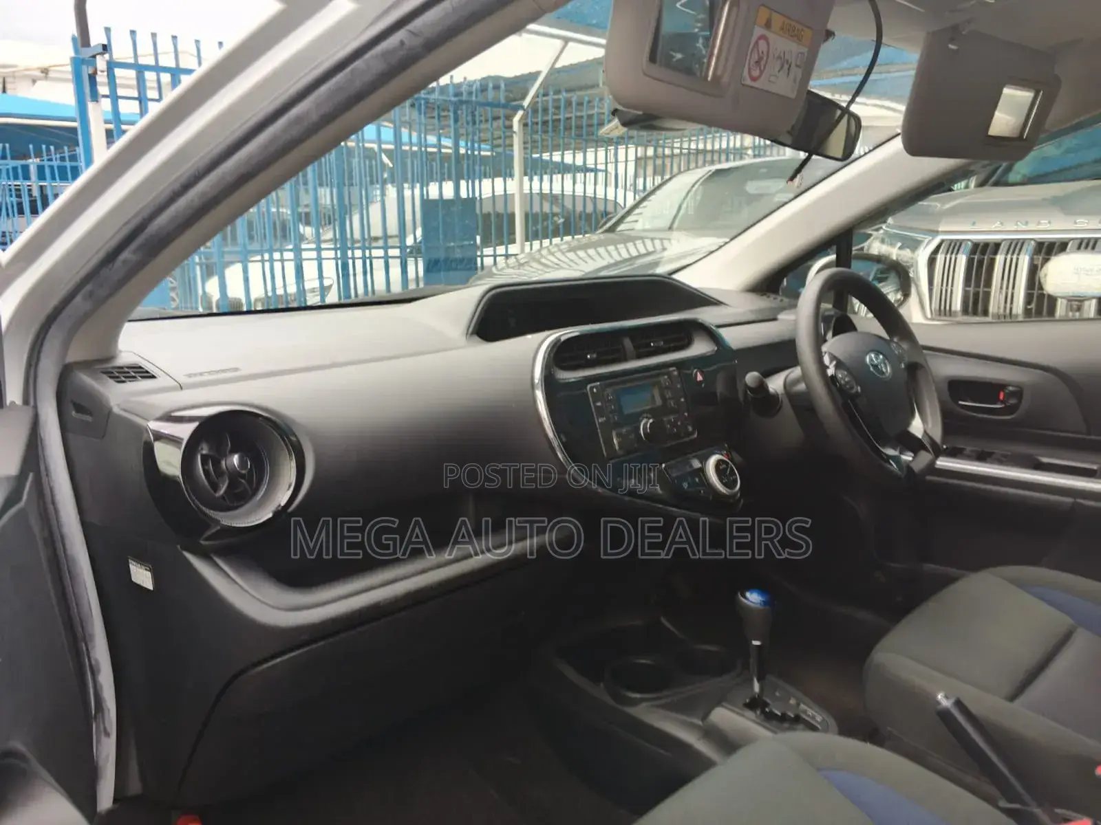 Toyota Aqua 2018 Gray