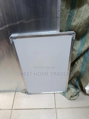 Clean White Board -White Board - thumbnail 2