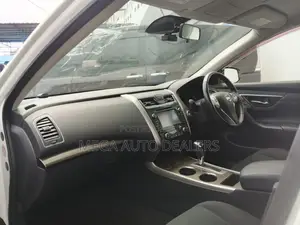 Nissan Teana 2018 White