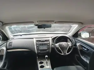 Nissan Teana 2018 White