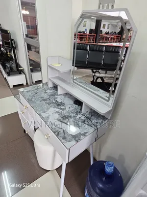 Dressing Table Q009_m
