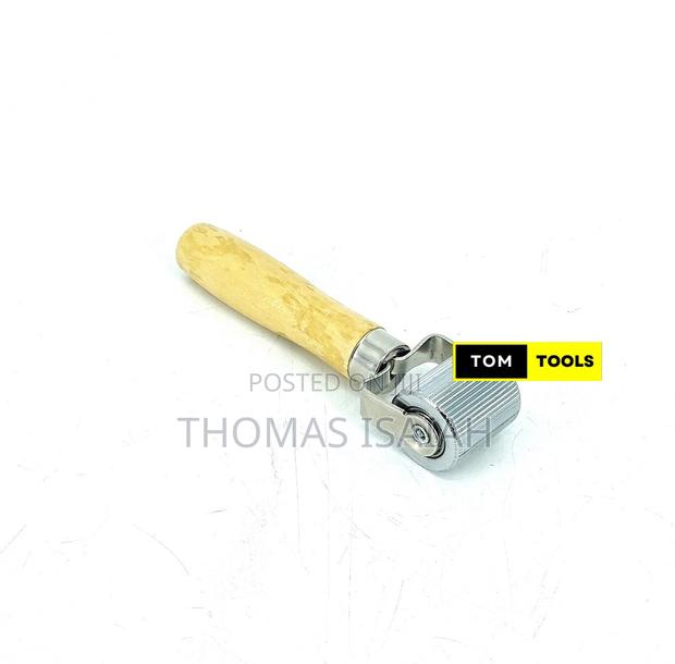 40mm Metallic Weighted Hand Pressure Roller - thumbnail 4