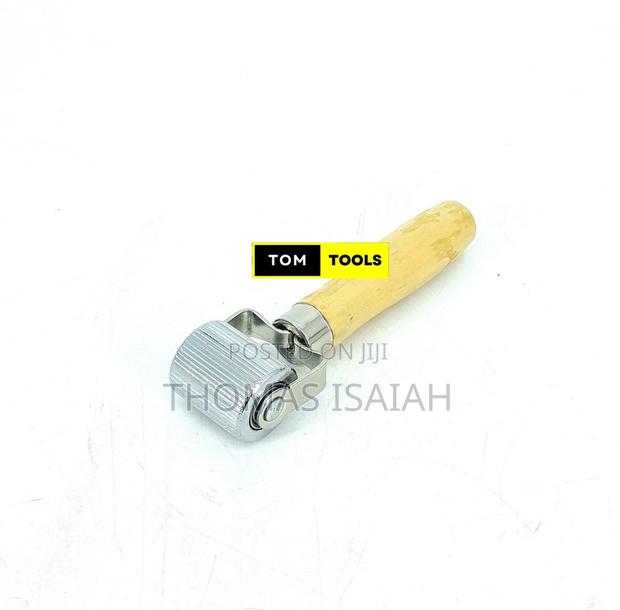 40mm Metallic Weighted Hand Pressure Roller - thumbnail 5