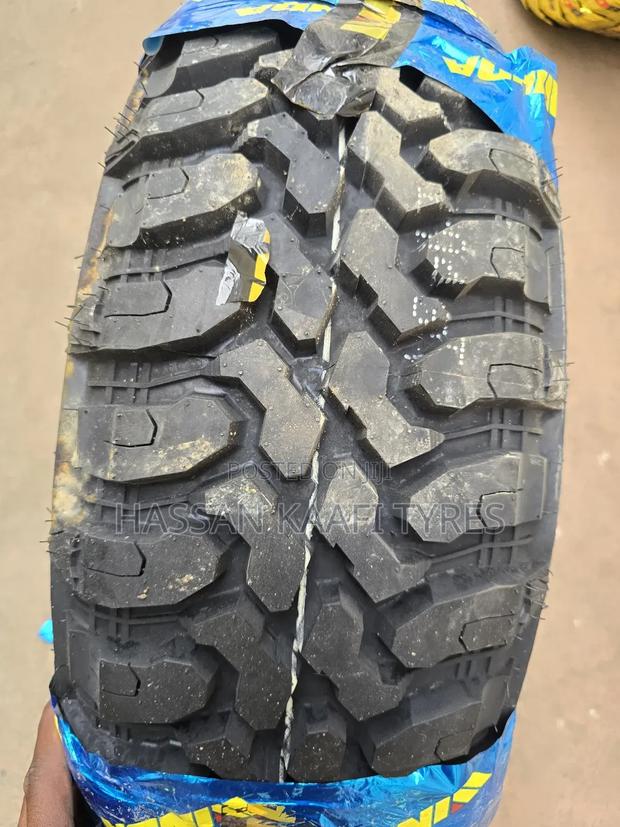 235/75r15 Winda Boto Tyre 6pr - thumbnail 2