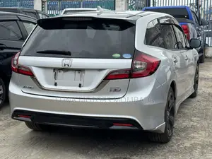 Honda Jade 2019 Silver