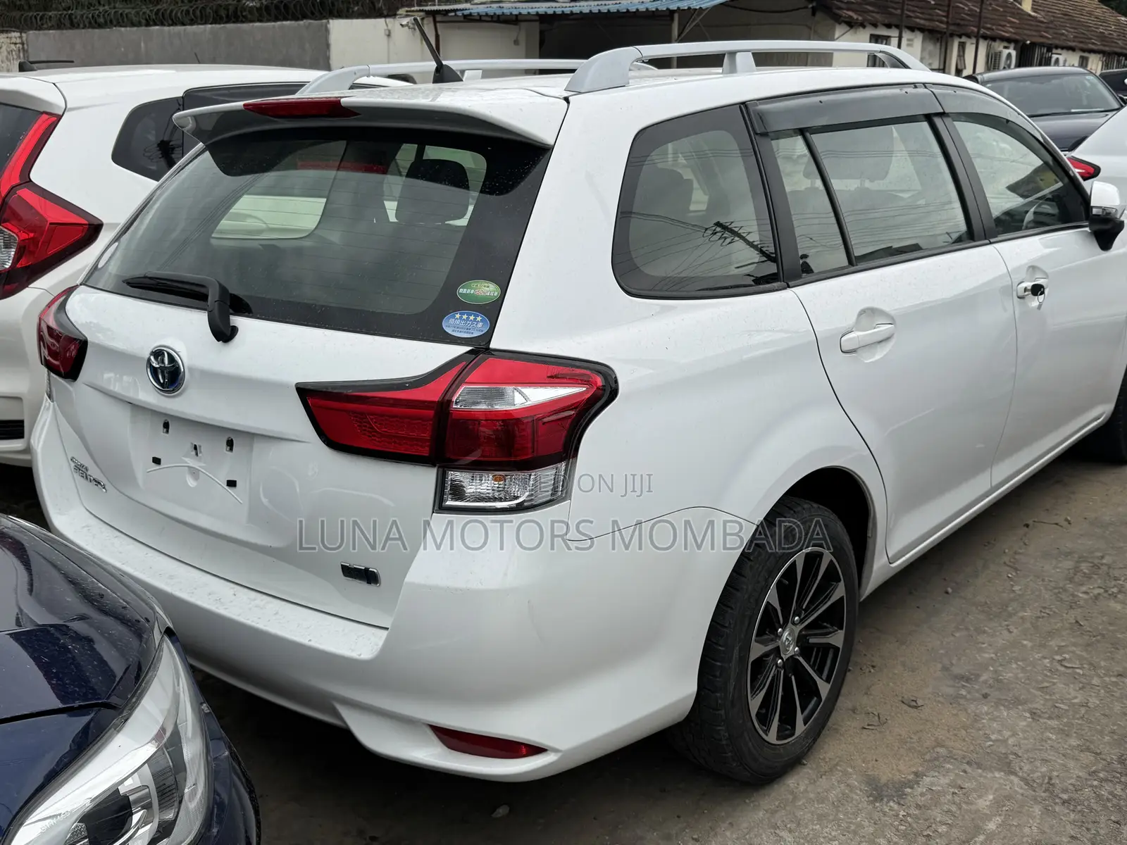 Toyota Corolla Fielder 2019 White