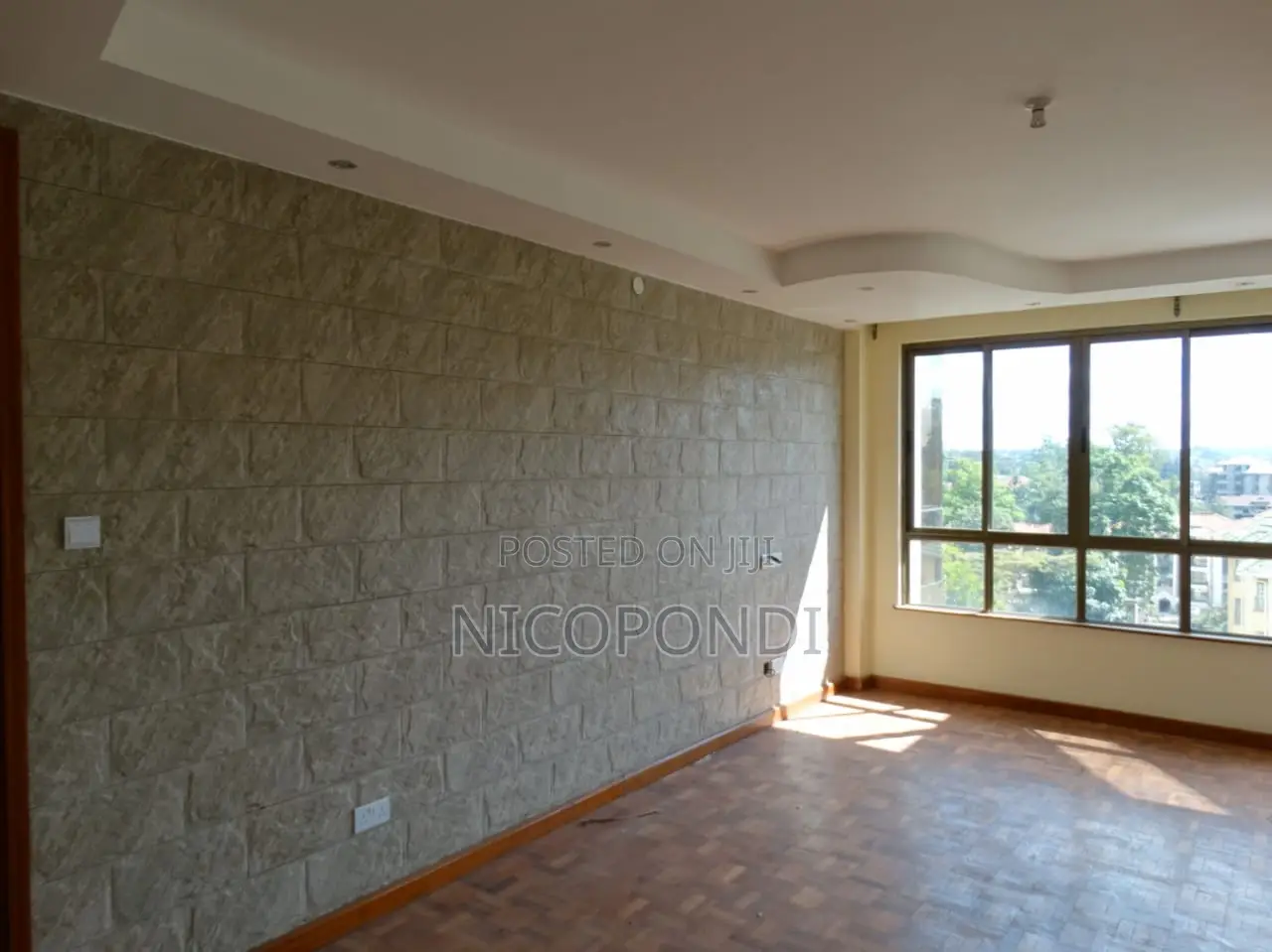 3bdrm Apartment in Valley Arcade for rent