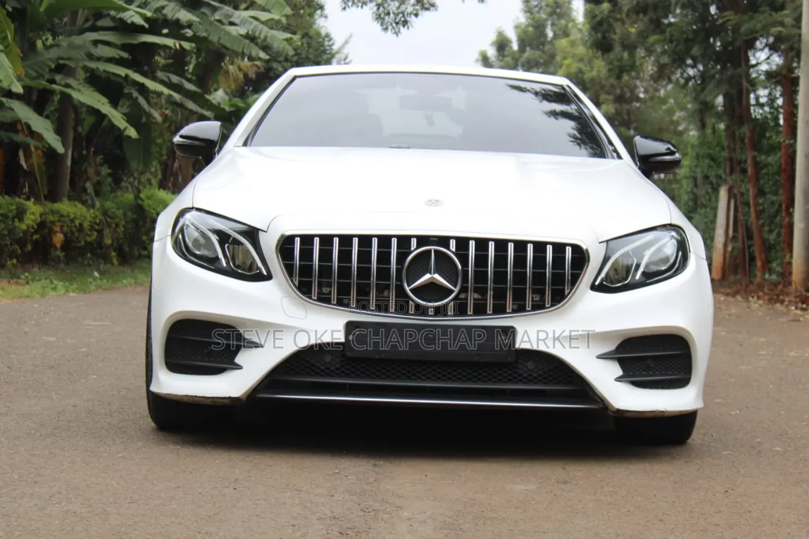 Mercedes-Benz E400 2019 White