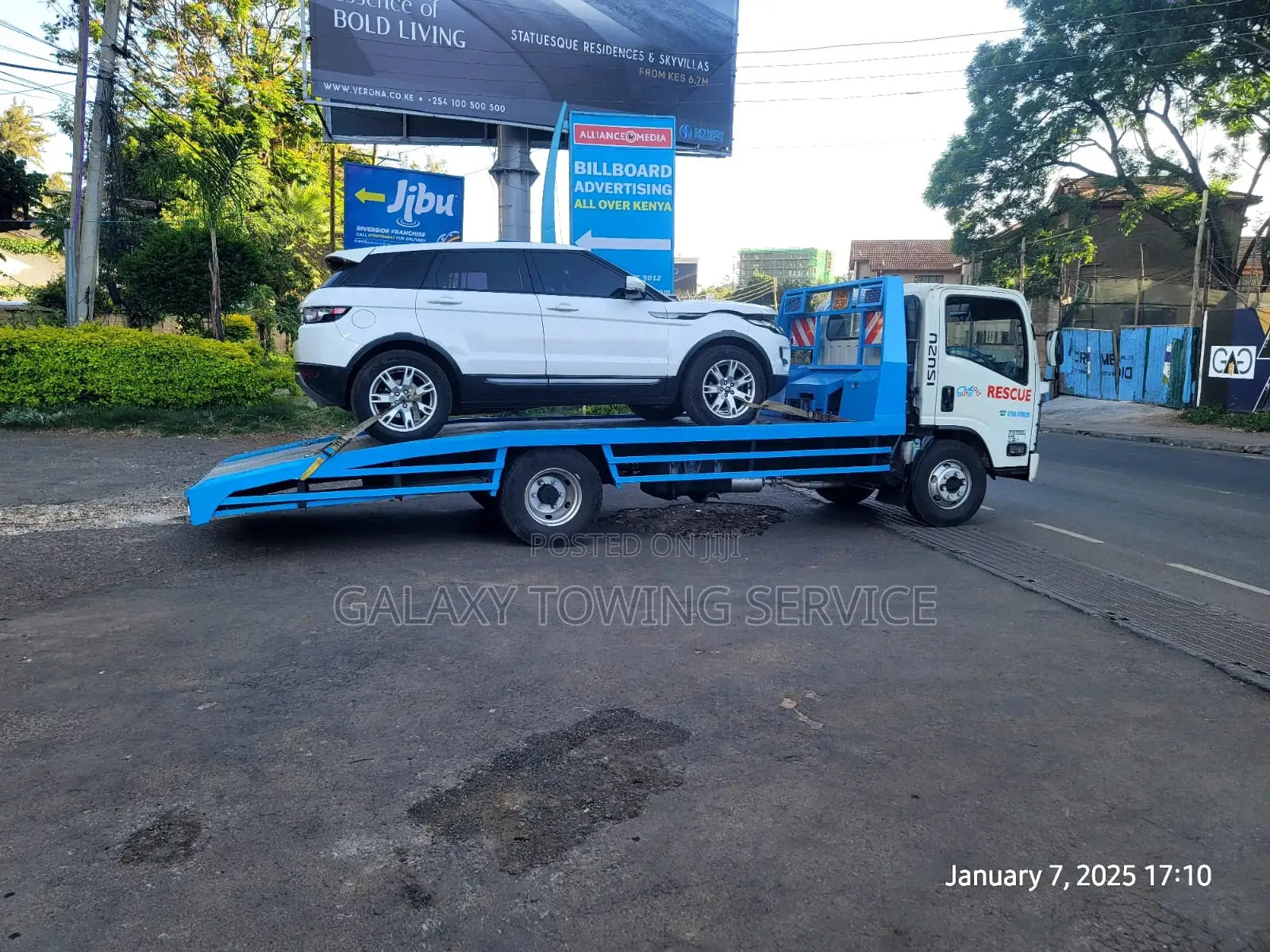 Vehicle Recovery Breakdown and Flatbed Rescue Service