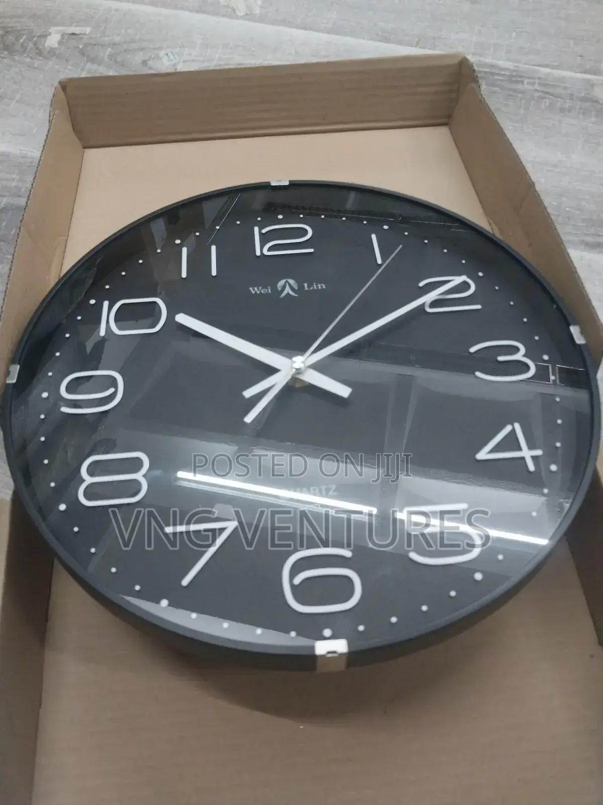 Elegant Modern Wall Clock,Delivered
