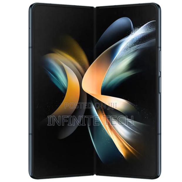 New Samsung Galaxy Z Fold4 256 GB Black