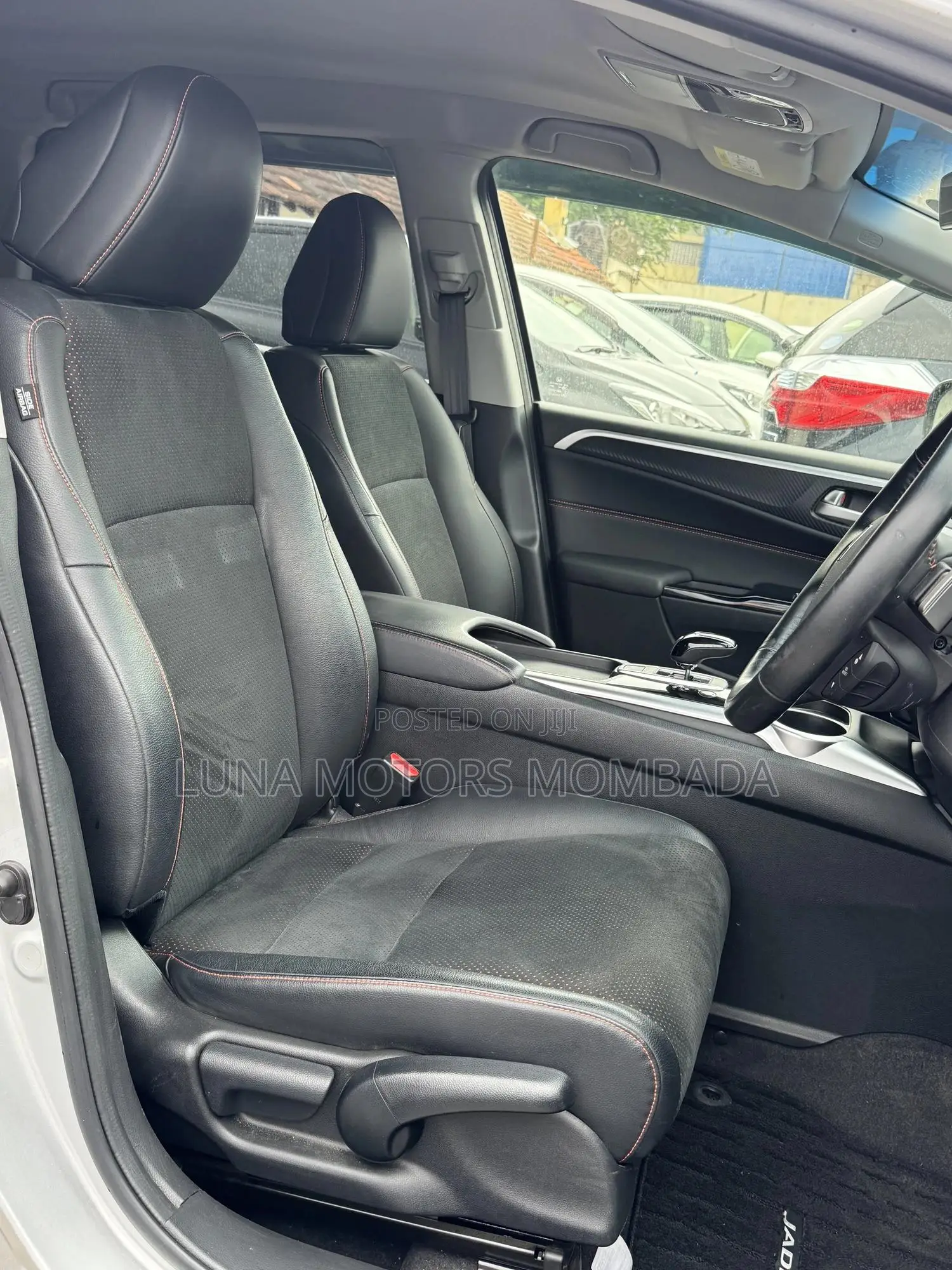 Honda Jade 2019 Silver