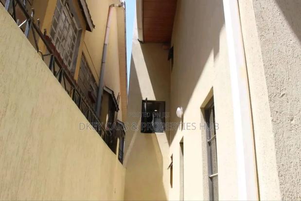 4bdrm House in Roysambu for sale - thumbnail 6