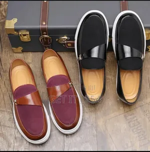 Suede Monk Straps

Sizes 39-46restocked Fully 🔥🔥