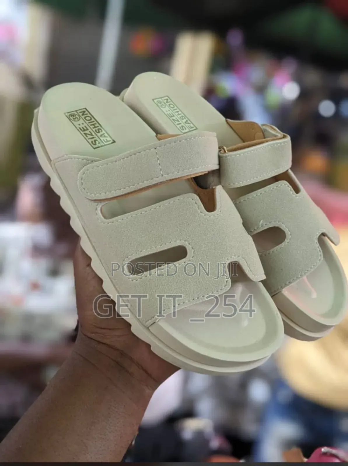 ✳H Shoes Normal 
Size 36 - 41 
✳Available In