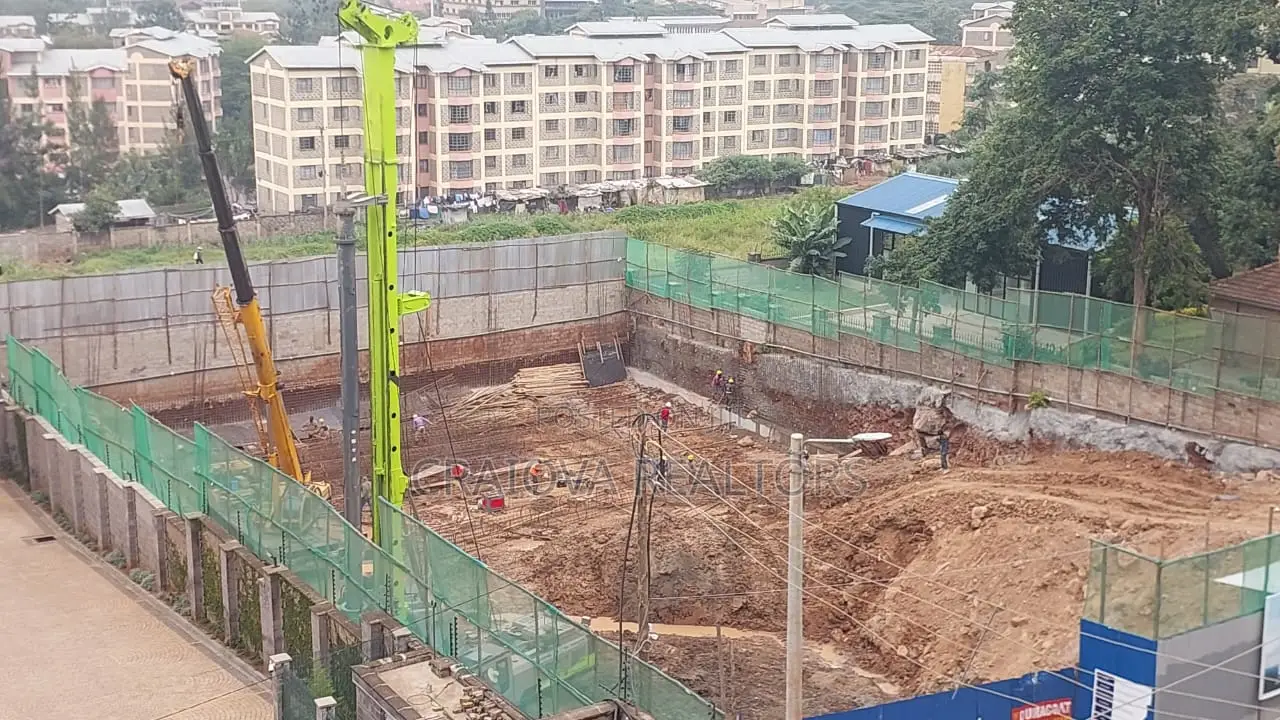 Studio Apartment in Upperhill for sale
