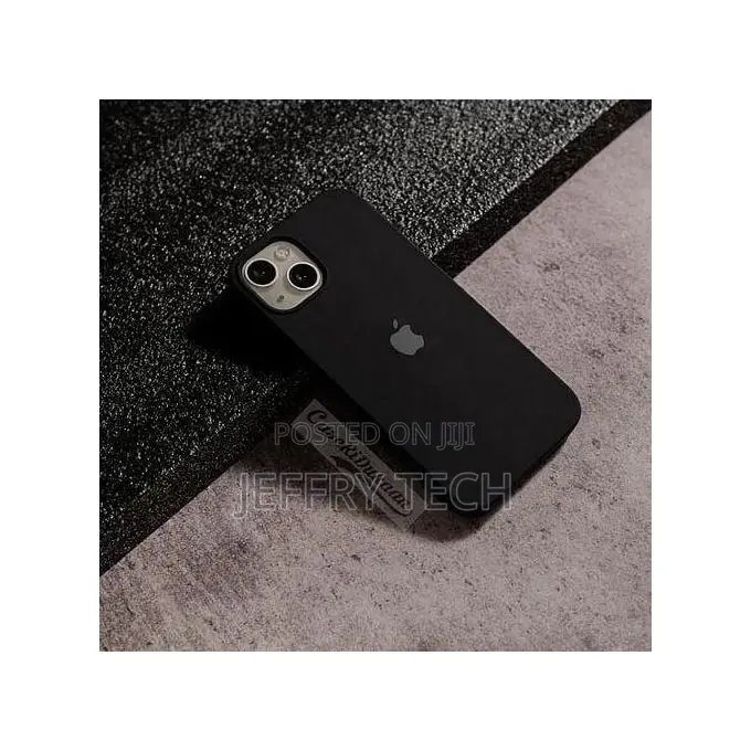 iPhone 15 Silicone Cover Case - Black.