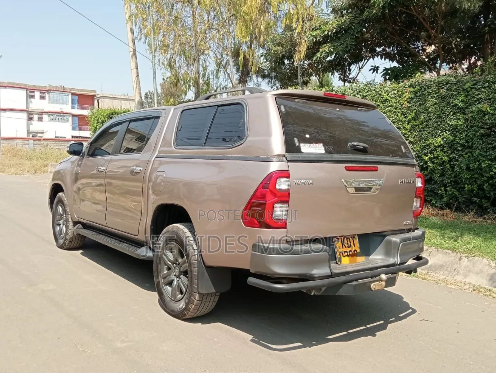 Toyota Hilux Revo Double Cab Deisel 2.4 AWD 2022 Gray