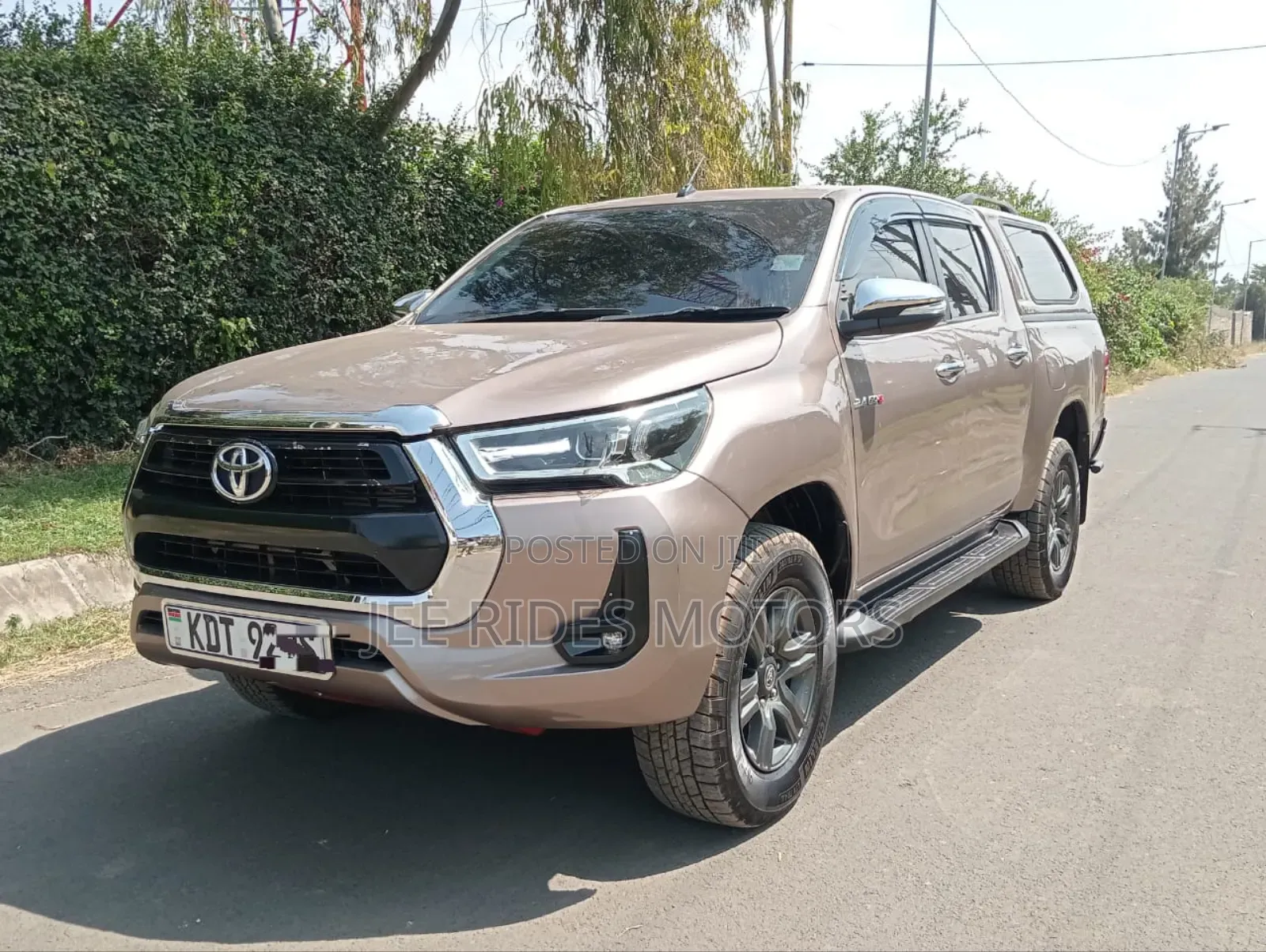 Toyota Hilux Revo Double Cab Deisel 2.4 AWD 2022 Gray