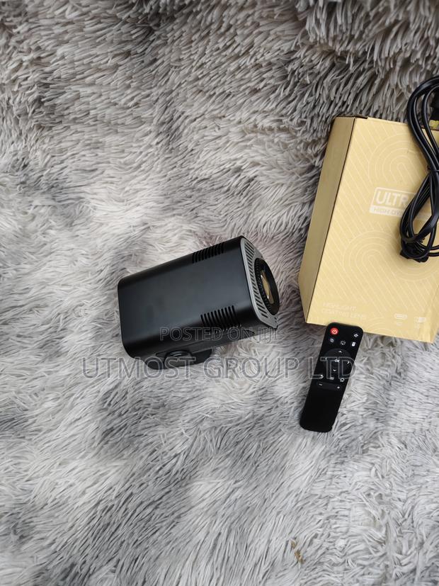 Portable LCD Hy320 Android 13 Mini Projector - thumbnail 2