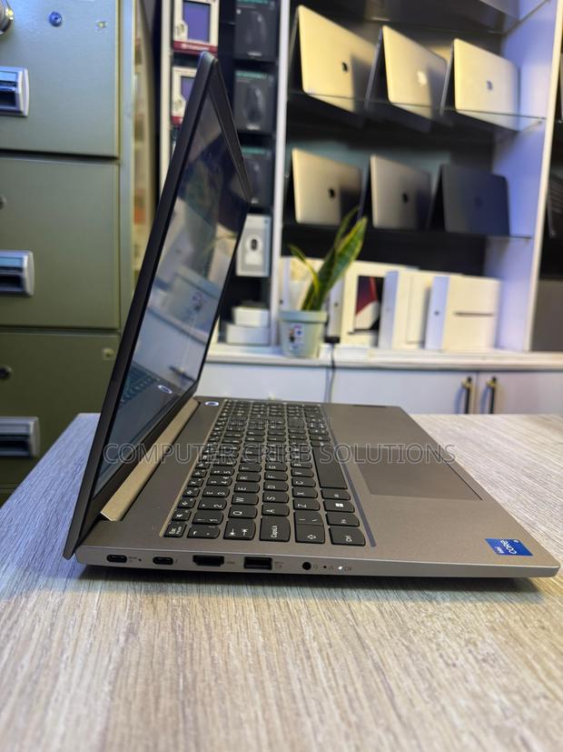 Laptop Lenovo ThinkBook 15 16GB Intel Core I5 SSD 512GB - thumbnail 3