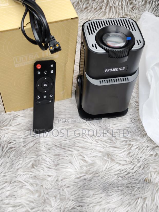 Support 1080p Android 13 Projector Hy320-Mini - main view