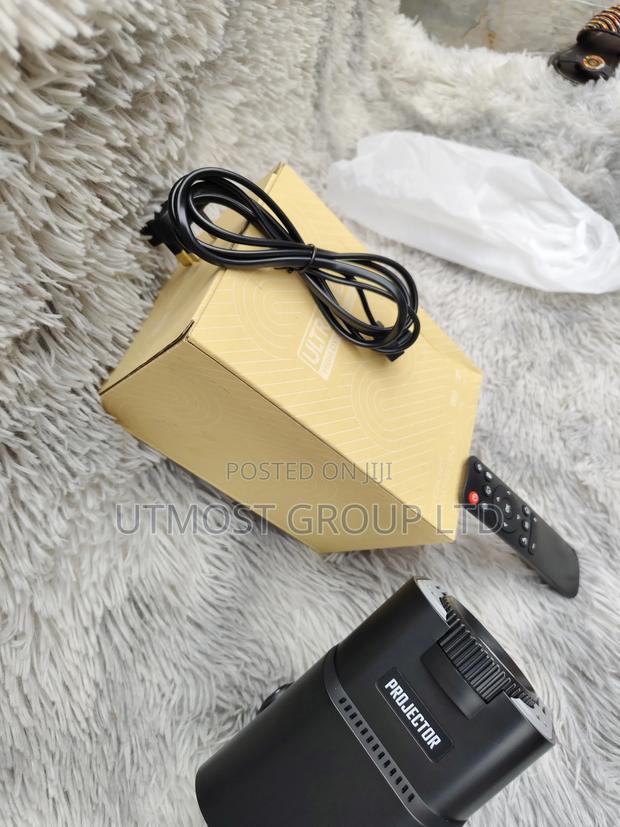 Hy320 Smart Android 13 Mini Projector - thumbnail 2