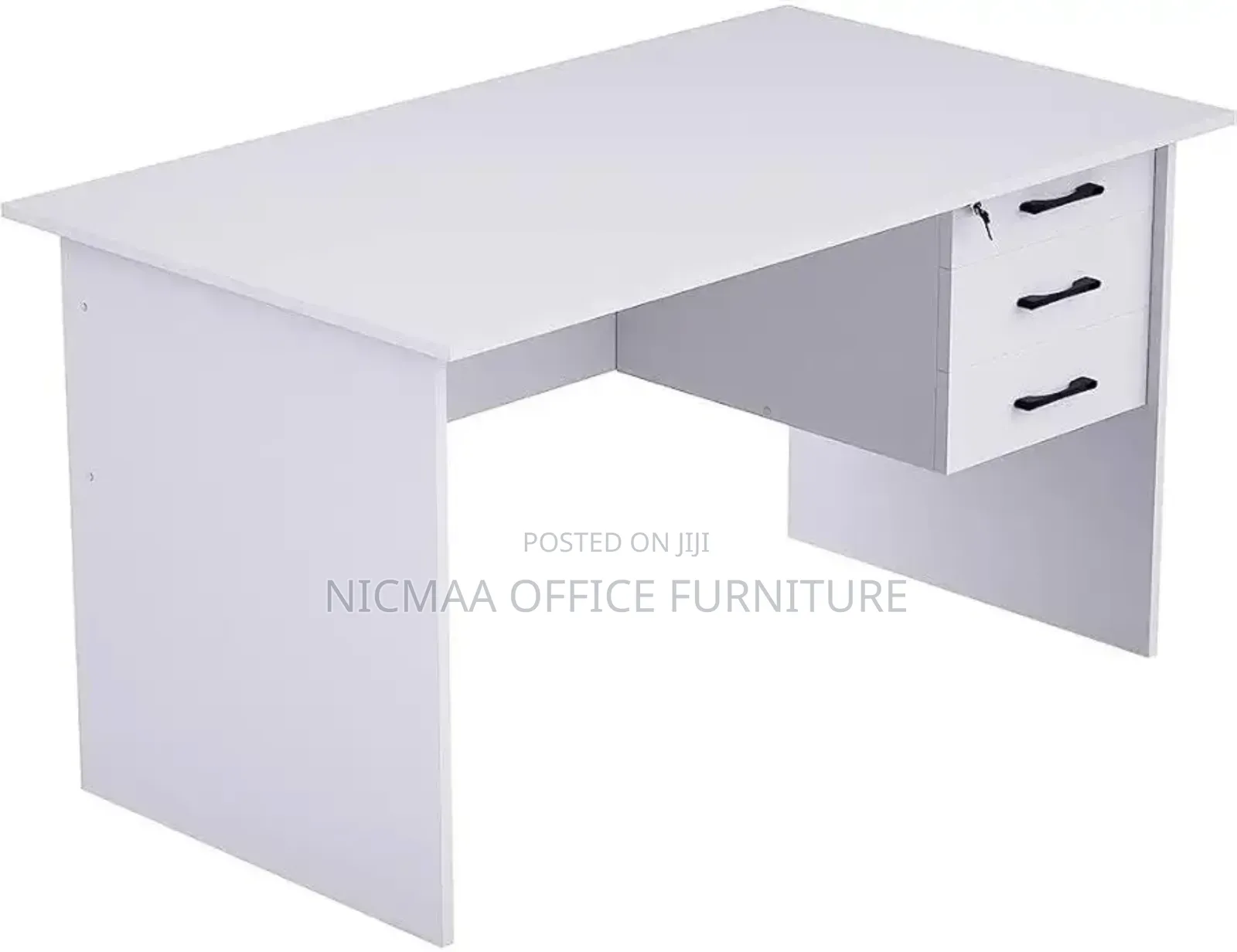 Office Desk: 0.9m Elegant And Sturdy Office/Study Desk