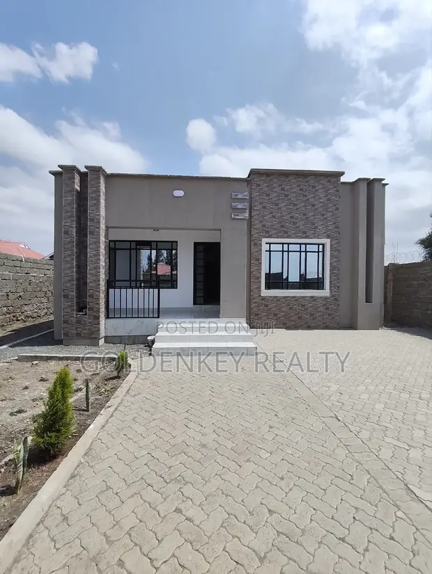 3bdrm Bungalow in Kitengela for sale
