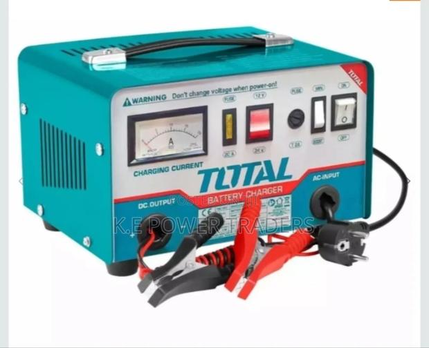 Total Battery Charger - main view