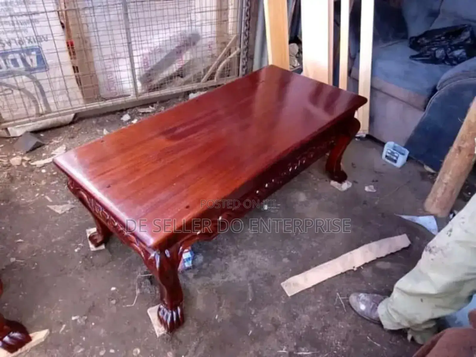 Table 4*2 Table