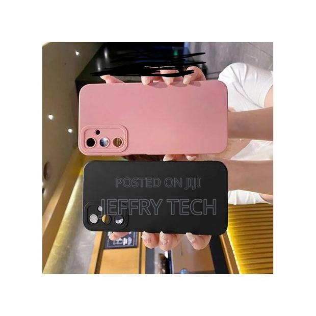 Samsung Galaxy A05s Liquid Silicone Tpu Back Black Pink. - thumbnail 3