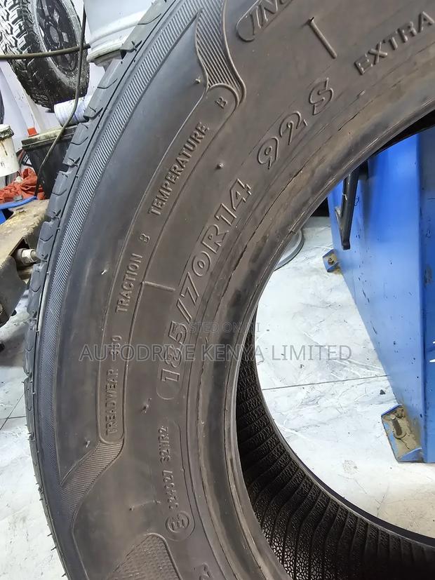 185/70r14 Maxtrek Maximus Tire - thumbnail 3