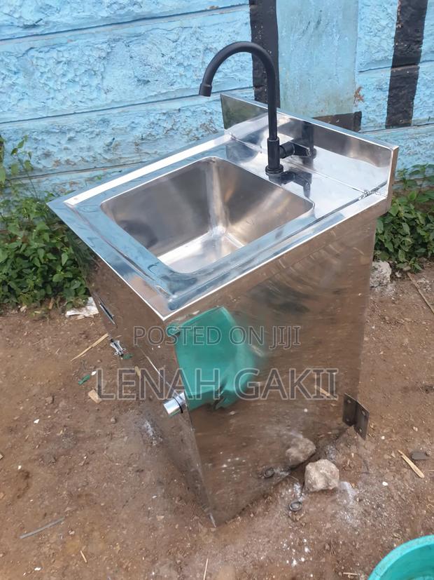 Hand Washing Sink - thumbnail 3