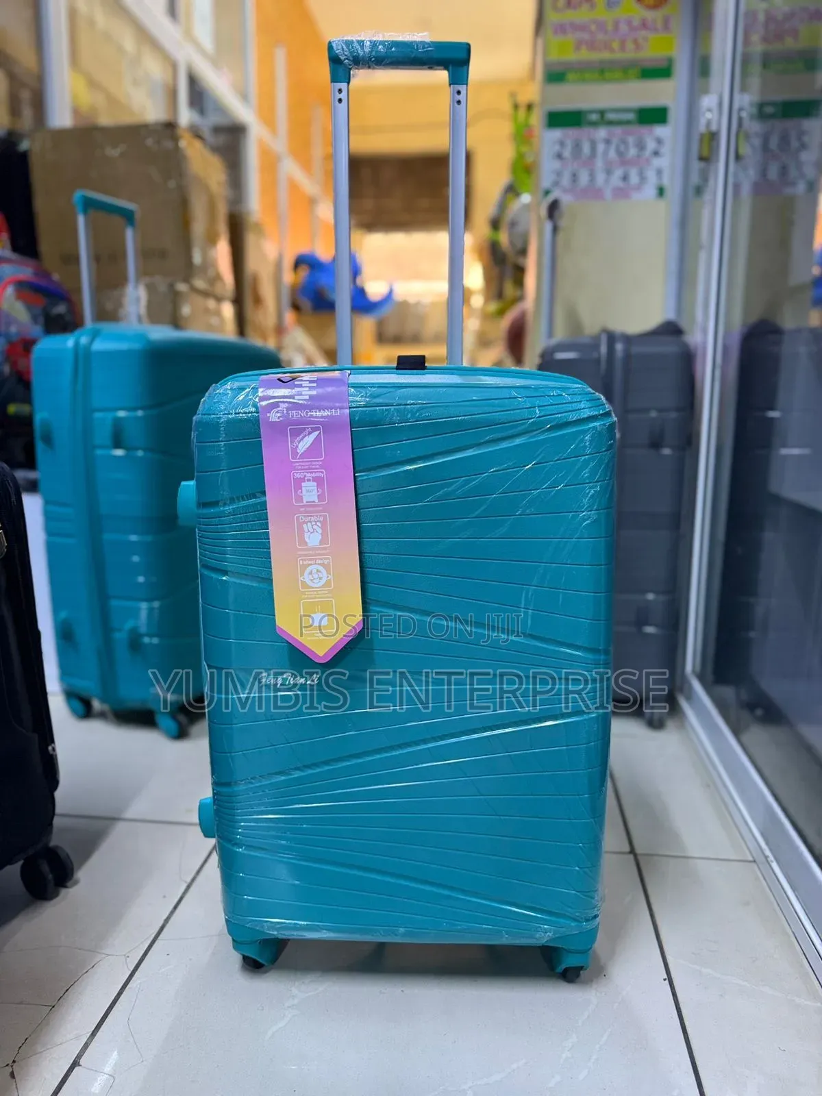 Green Medium Size Rubber Suitcase 1 Pc 66cm Height