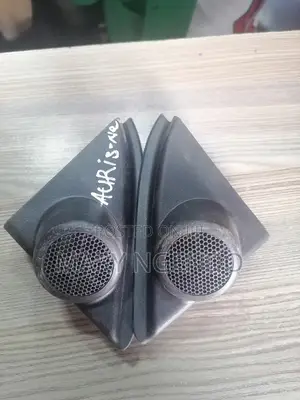 Auris New Model Sidemirror Finisher