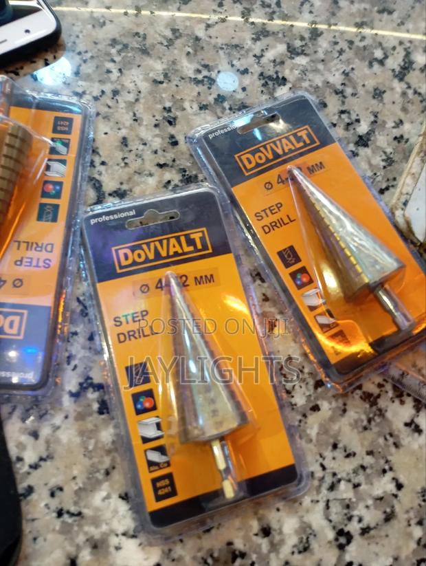 Metric Round Shank Straight Flute Cobalt Step Drill Bit 4-32 - main view